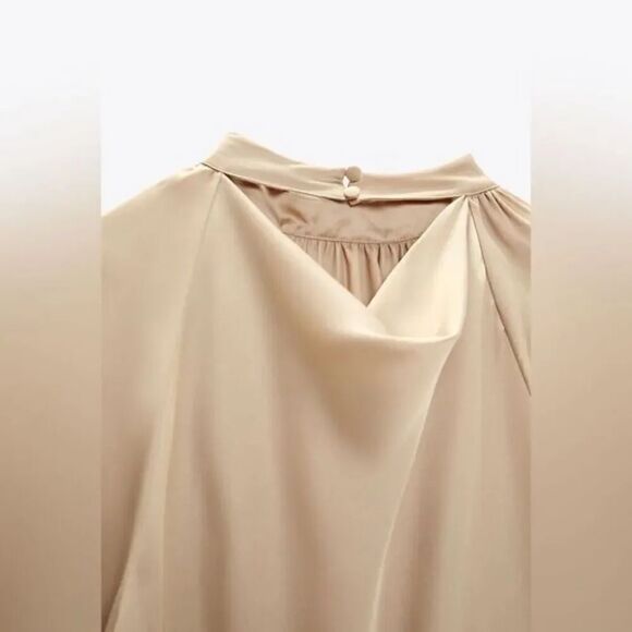 ZARA SATIN TOP WITH FLORAL APPLIQUÉ - Picture 10 of 10